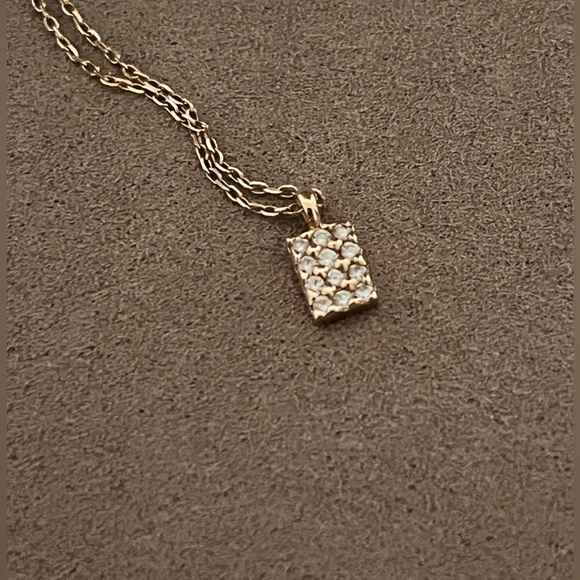 Aurate 14K Gold Diamond Signet Pendant Necklace Adjustable 16–18” - Picture 6 of 7